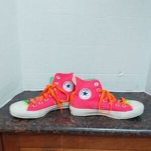 UNISEX Converse Pink, Green and Blue High-Top Sneakers Women's  Size 6...EUC